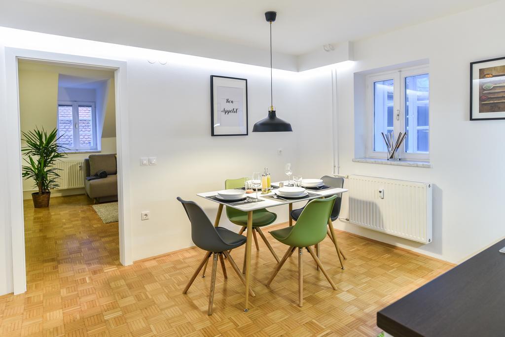 Strict City Apartments Ljubljana Exterior photo